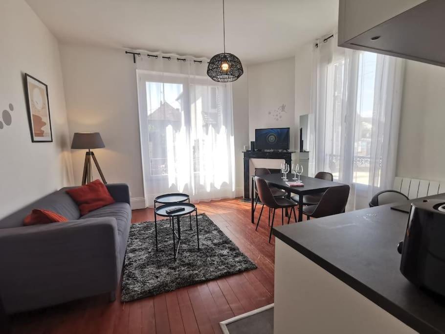 L'Ideal Montereau المظهر الخارجي الصورة