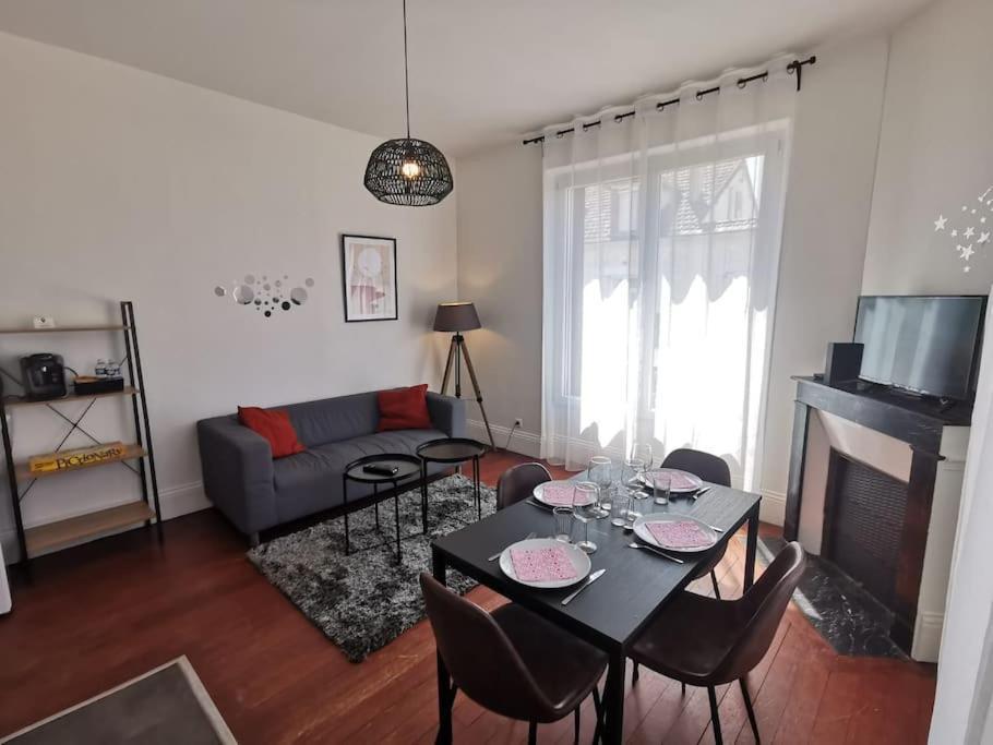 L'Ideal Montereau المظهر الخارجي الصورة